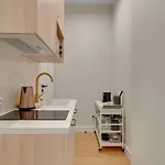 White Dune By Grand Apartments
